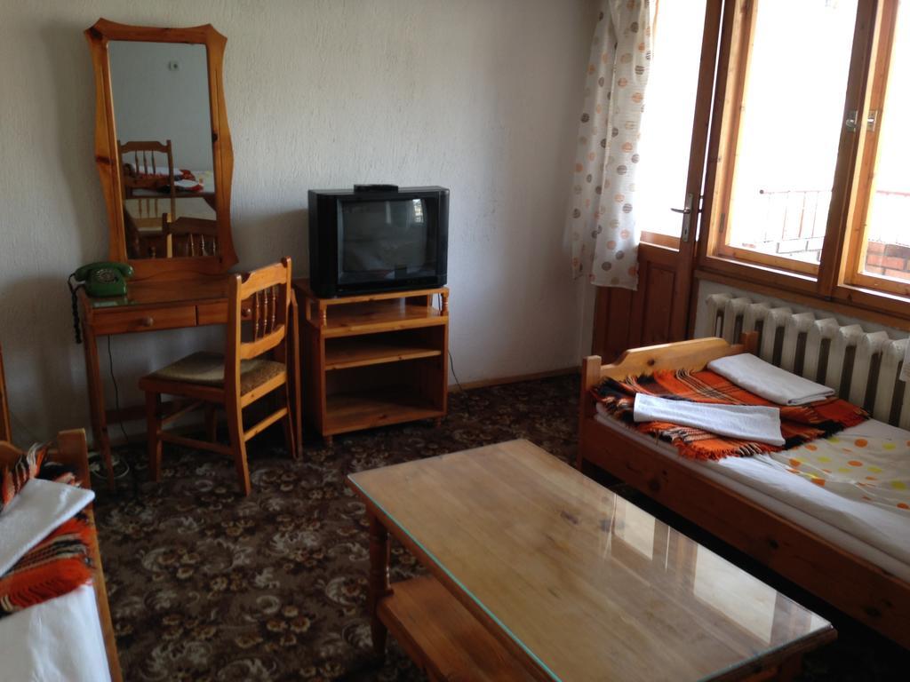 Katerina Family Hotel Smolyan Extérieur photo